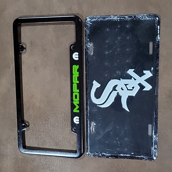 Other Y2k Mopar Frame Sealed Whitesox Front License Plate Poshmark